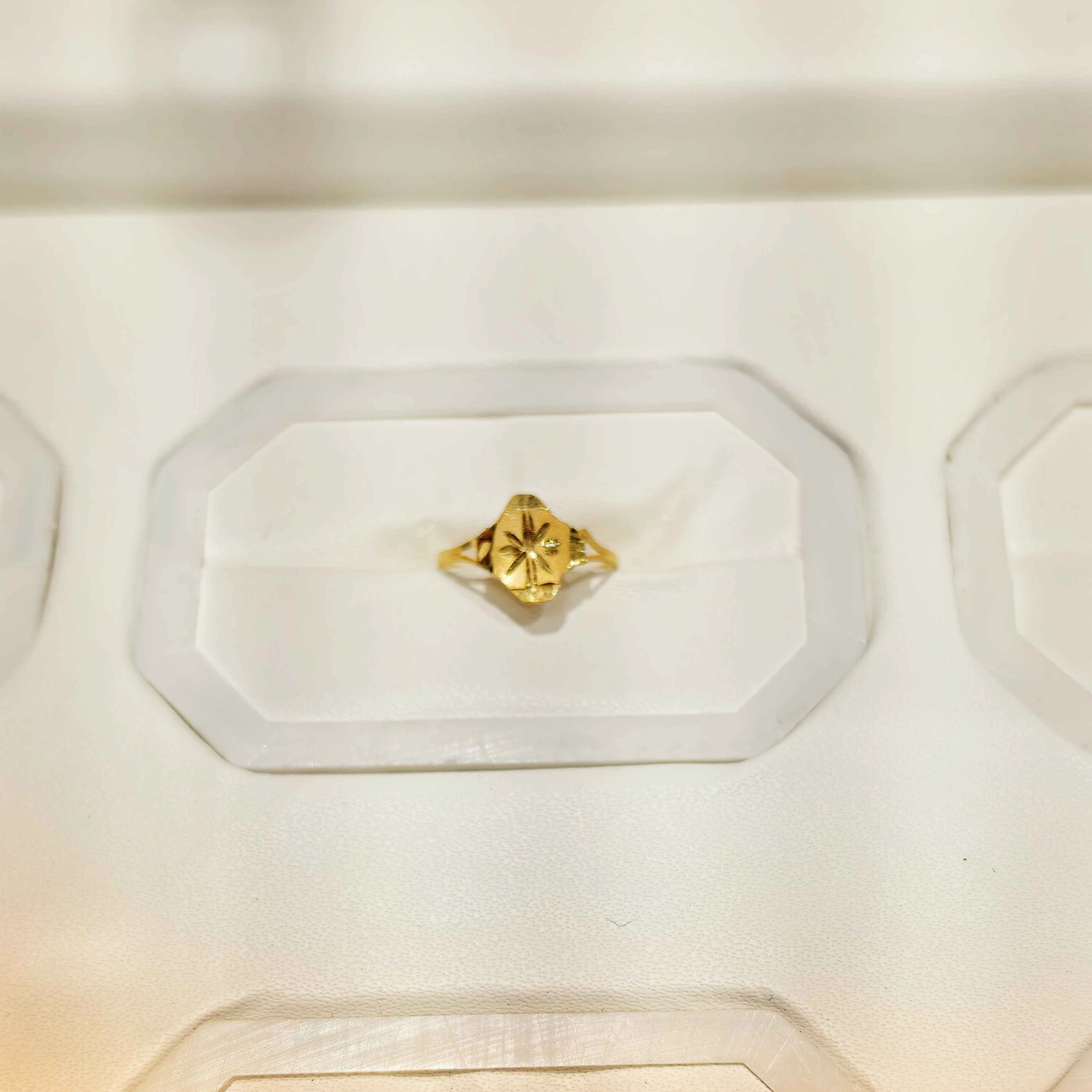 9KT BABY RING
