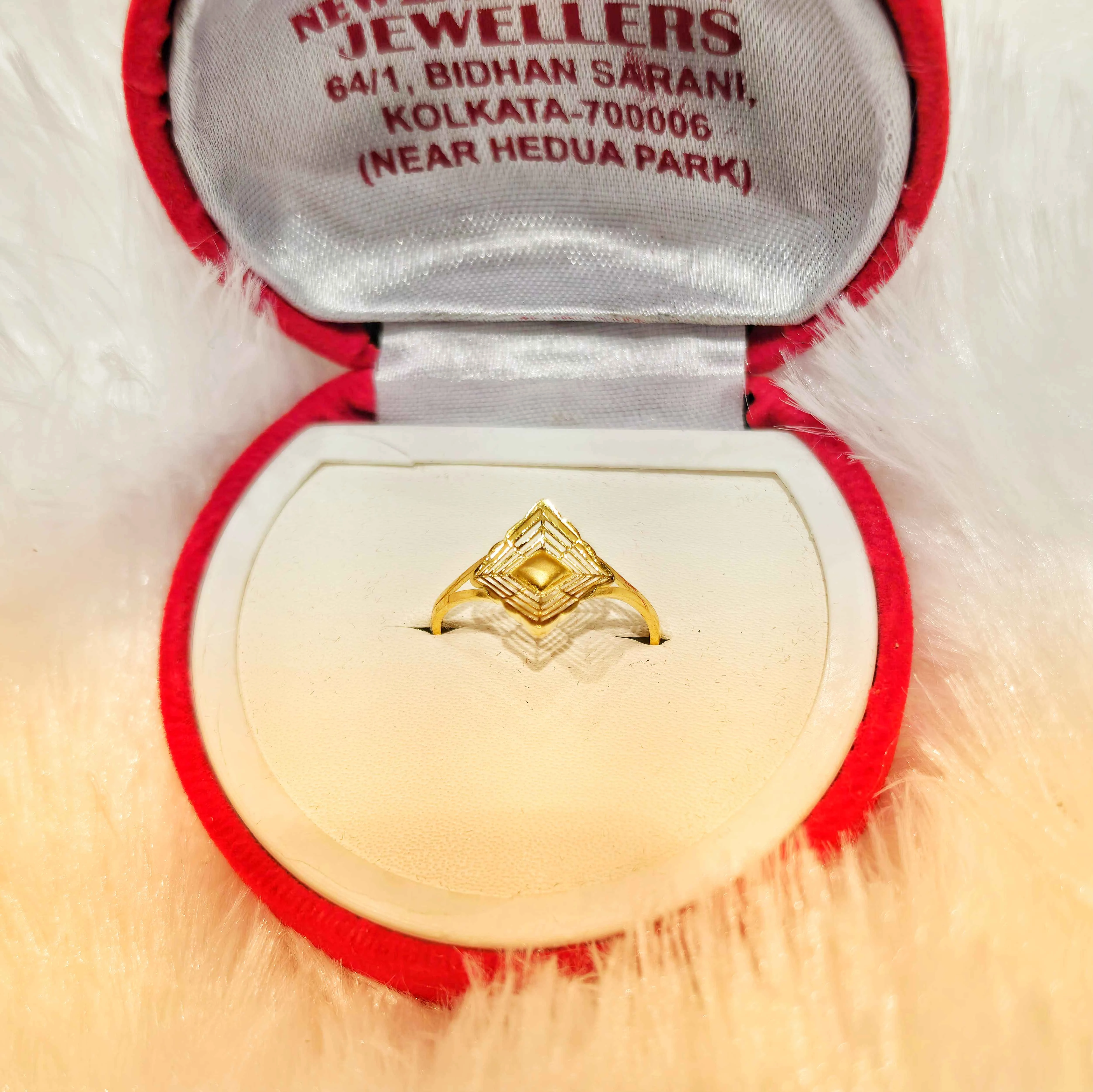 9KT RINGS