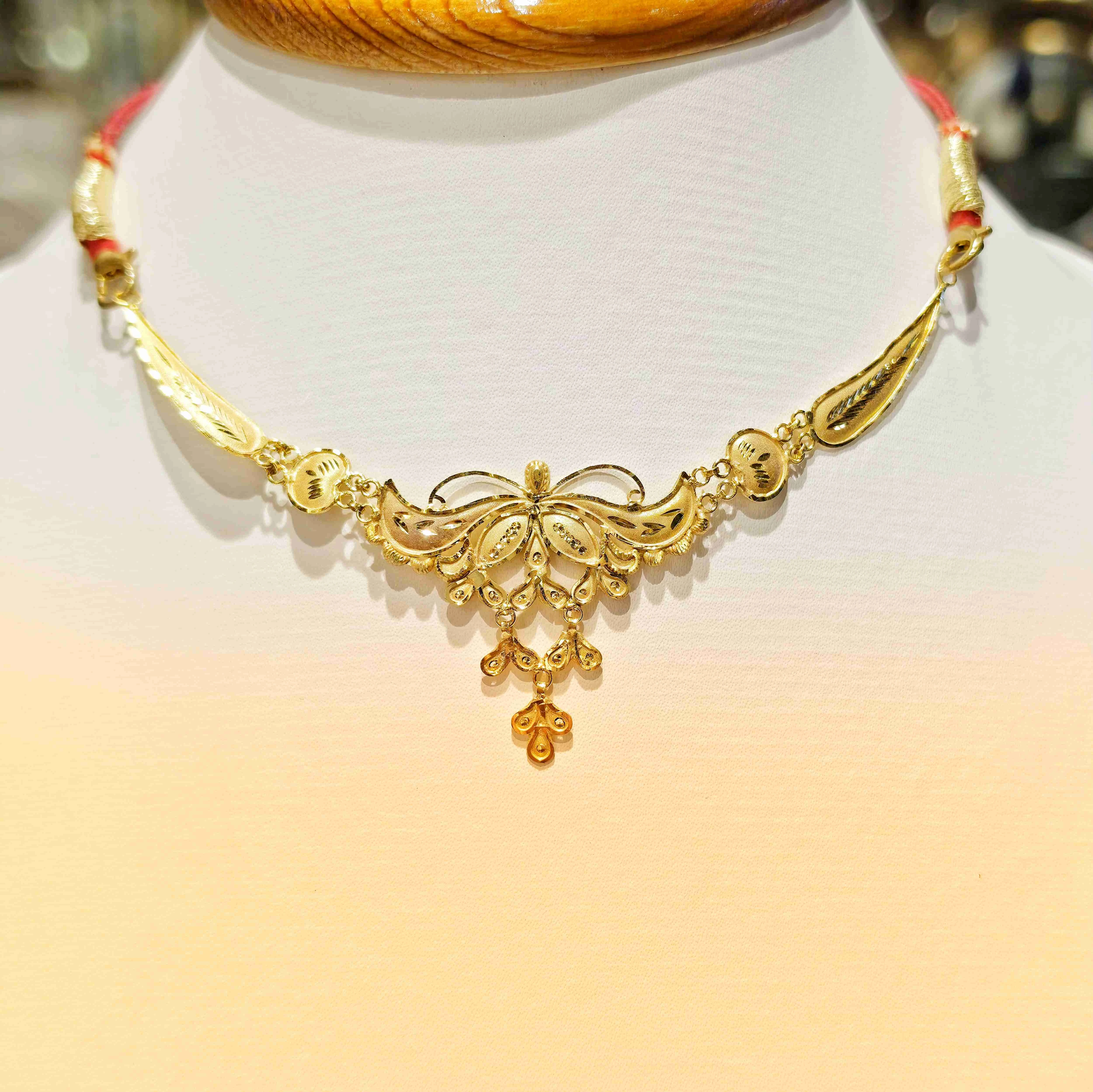 9KT NECKLACE
